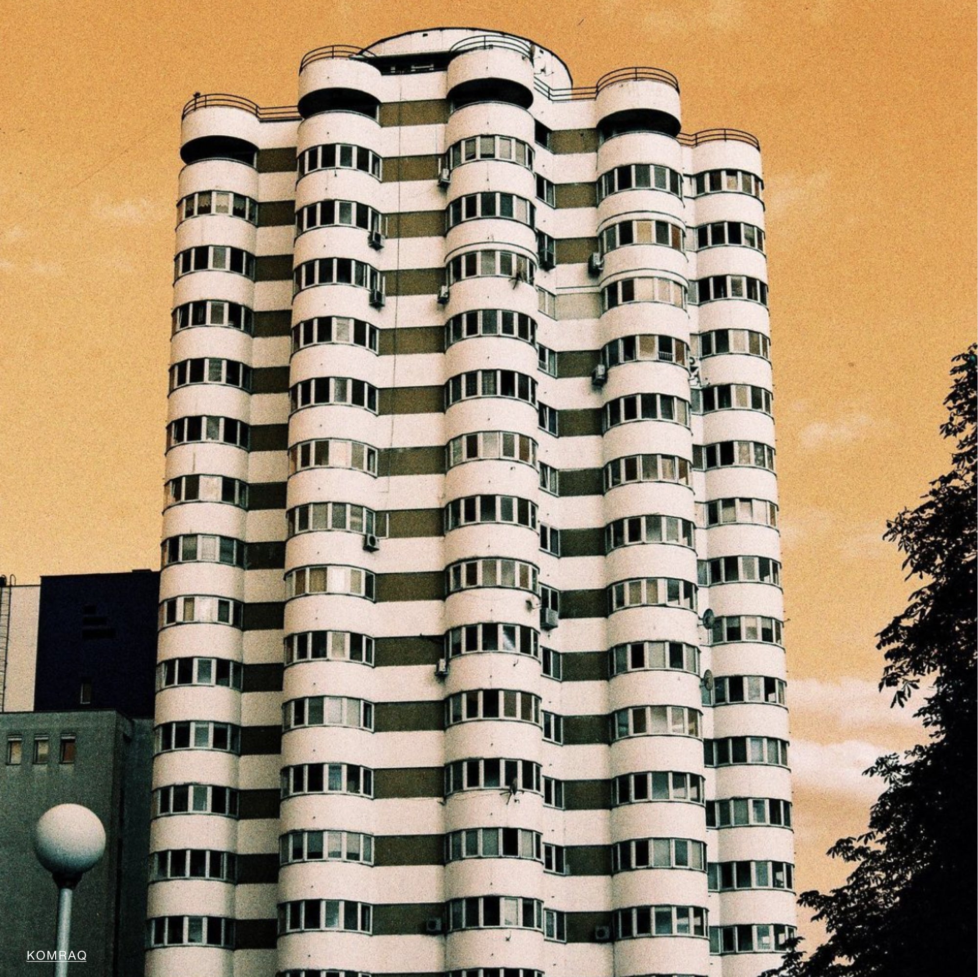 An artistic shot taken with LomoChrome Turquoise film, illustrating the stunning color transformation in nature.