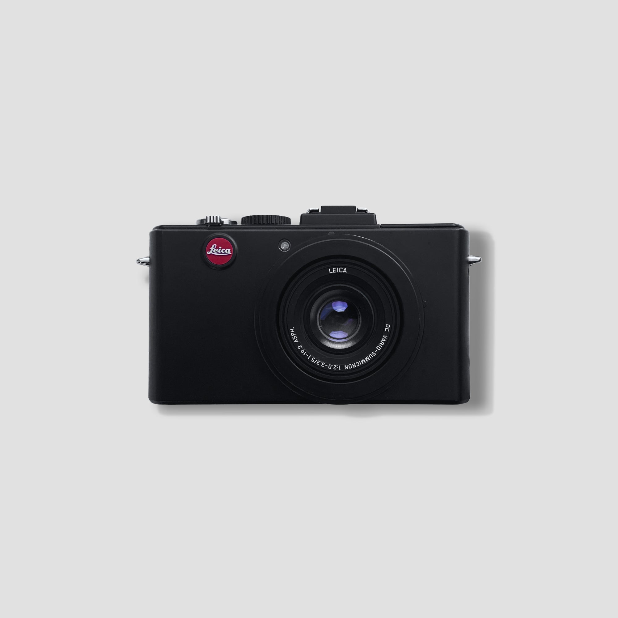 Leica D-Lux 5 showcasing its sleek design and premium features, perfect for travel photography.