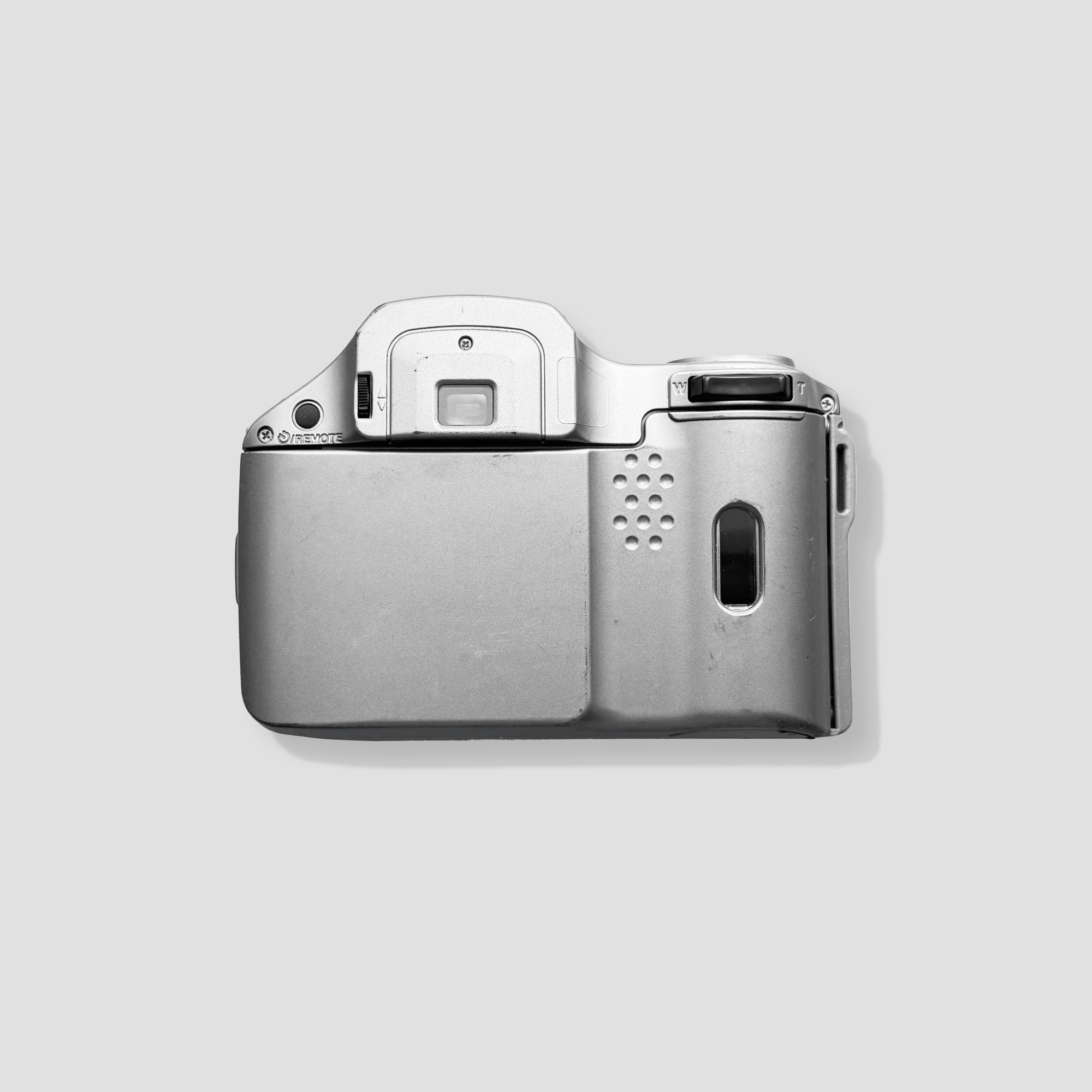 Olympus IS-21 in hand, ready for vintage photography sessions
