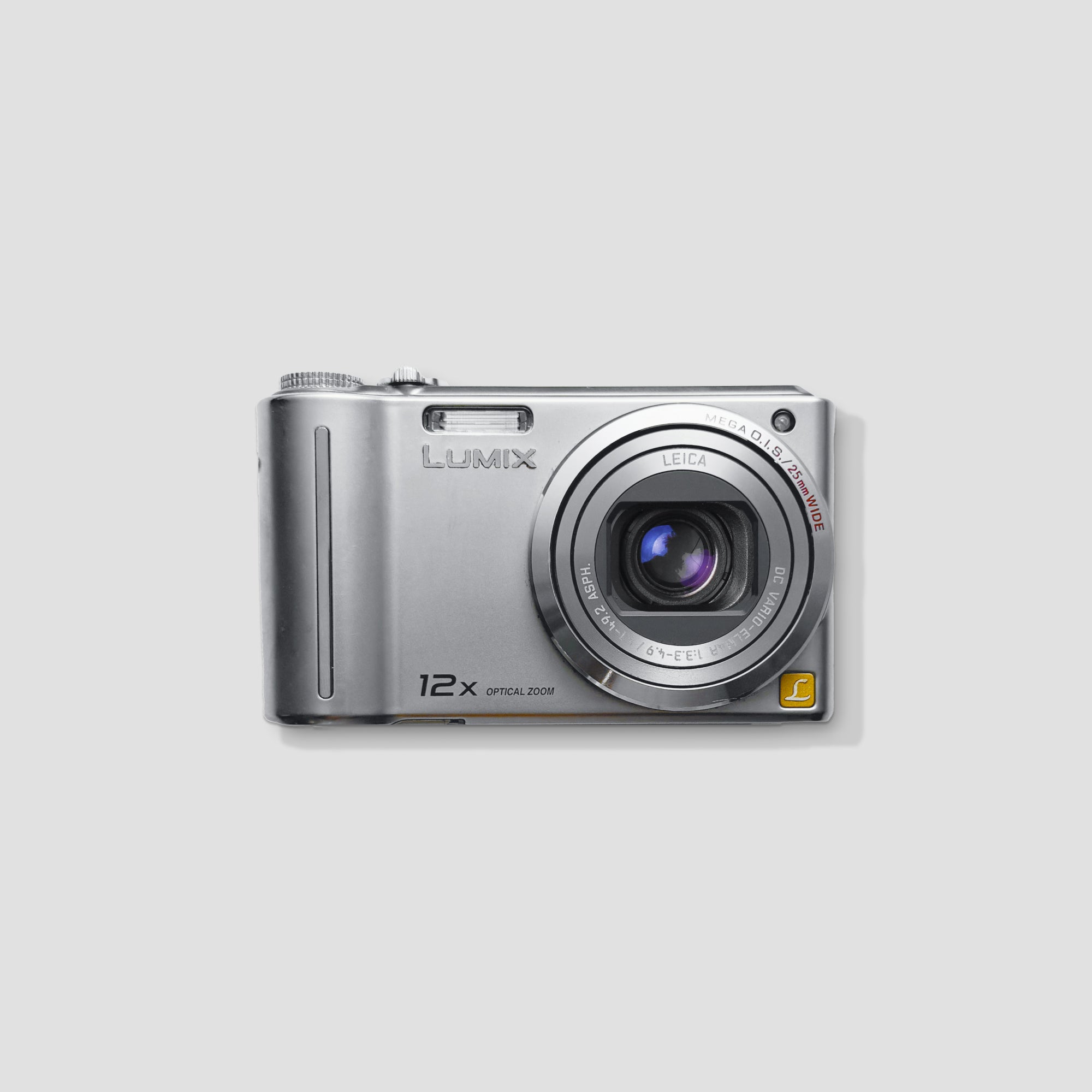Panasonic Lumix DMC-LX1 compact camera with a 4x optical zoom lens, perfect for travel photography.