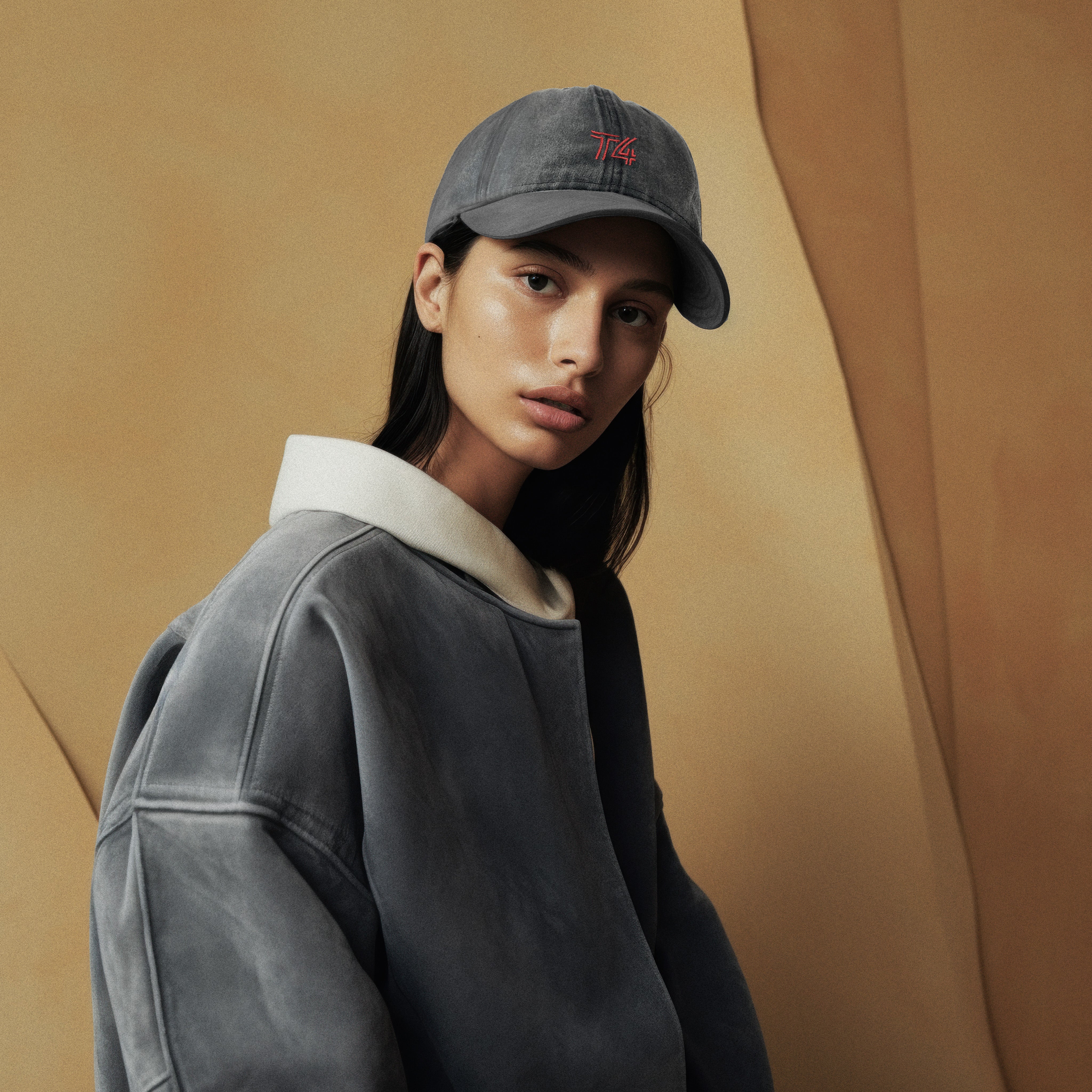Front view of the Vintage-Inspired Analogue Cap featuring the embroidered logo.